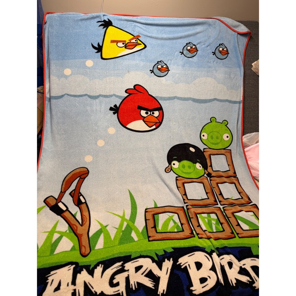 Angry Birds Rovio Entertainment Fleece Throw Blanket Large Plush 66"x78"